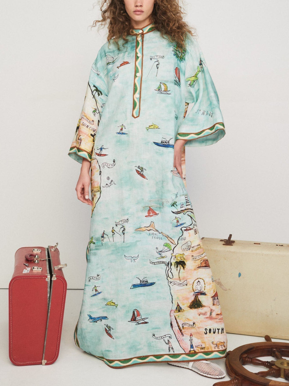 Modern Satin Art Island Print Slit Maxi Dress Mssaz Desses
