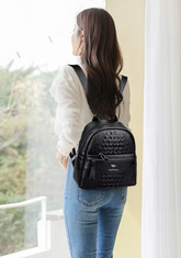 Crocodile Pattern Leather Interior Slot Pocket Travel Large Backpack Mssza
