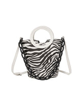 Animal Printed Shoulder Bag Mssza