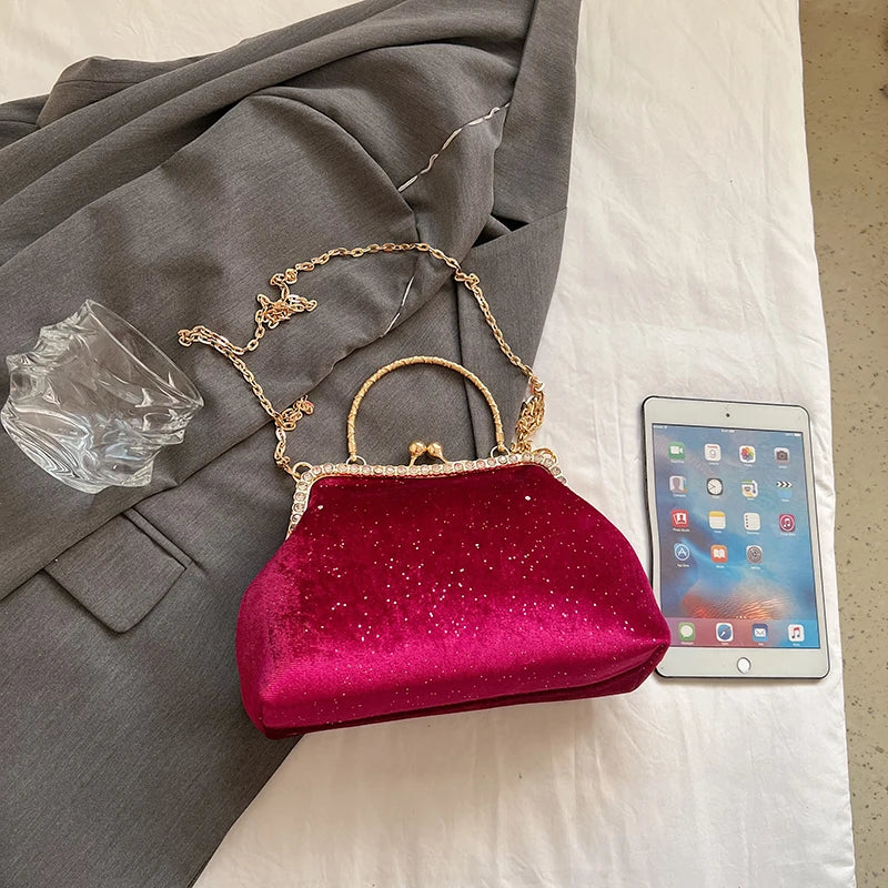 Vintage Designer With Chain Bags Lock Shell Clip Retro Evening Handbags Mssza
