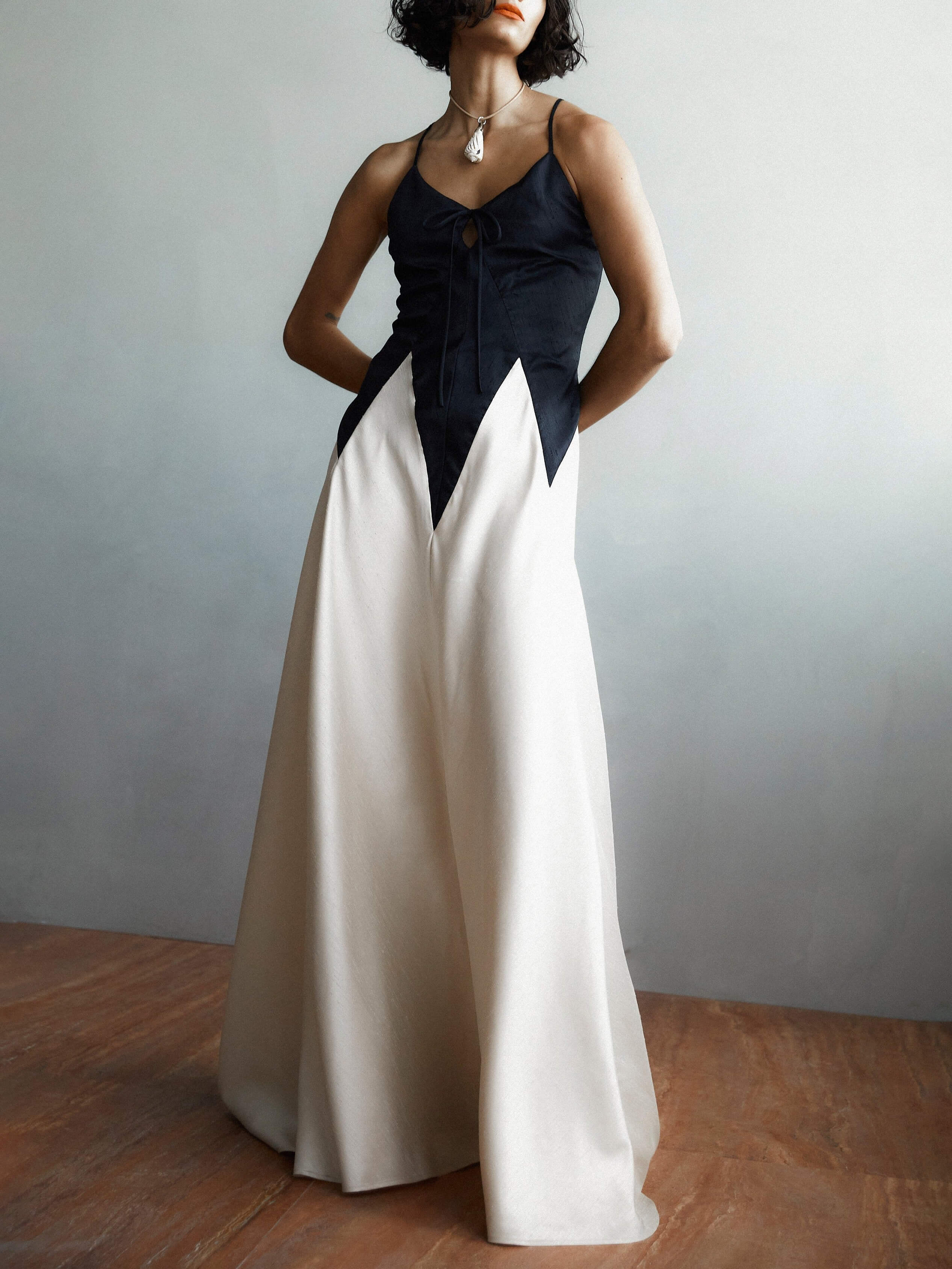 Contrasting Stitching Slim Suspender Maxi Dress Mssaz Desses