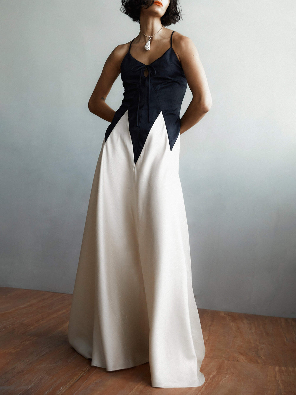 Contrasting Stitching Slim Suspender Maxi Dress Mssaz Desses