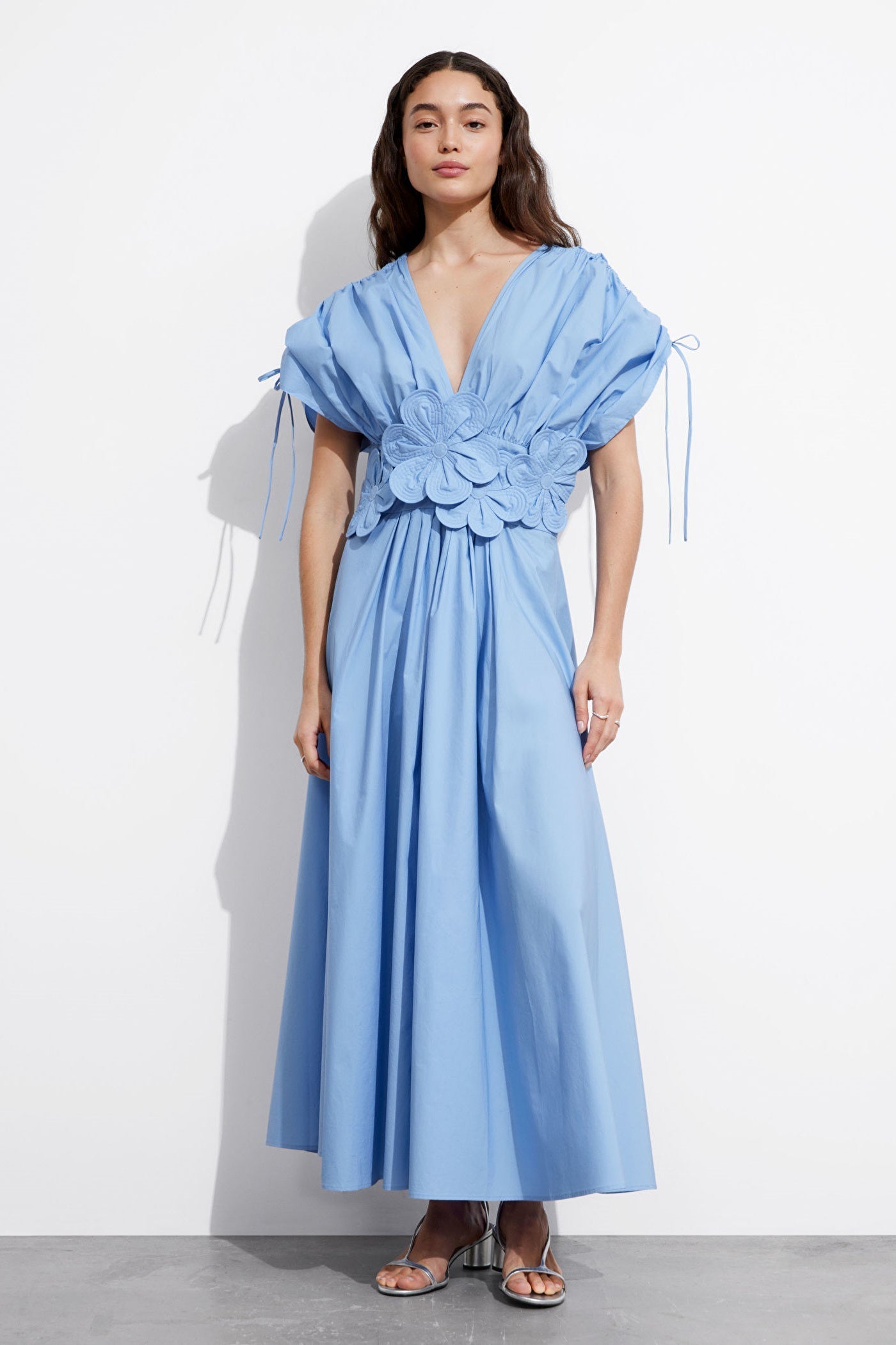 Maggie Floral Appliqué V-neck Maxi Dress Mssaz Desses