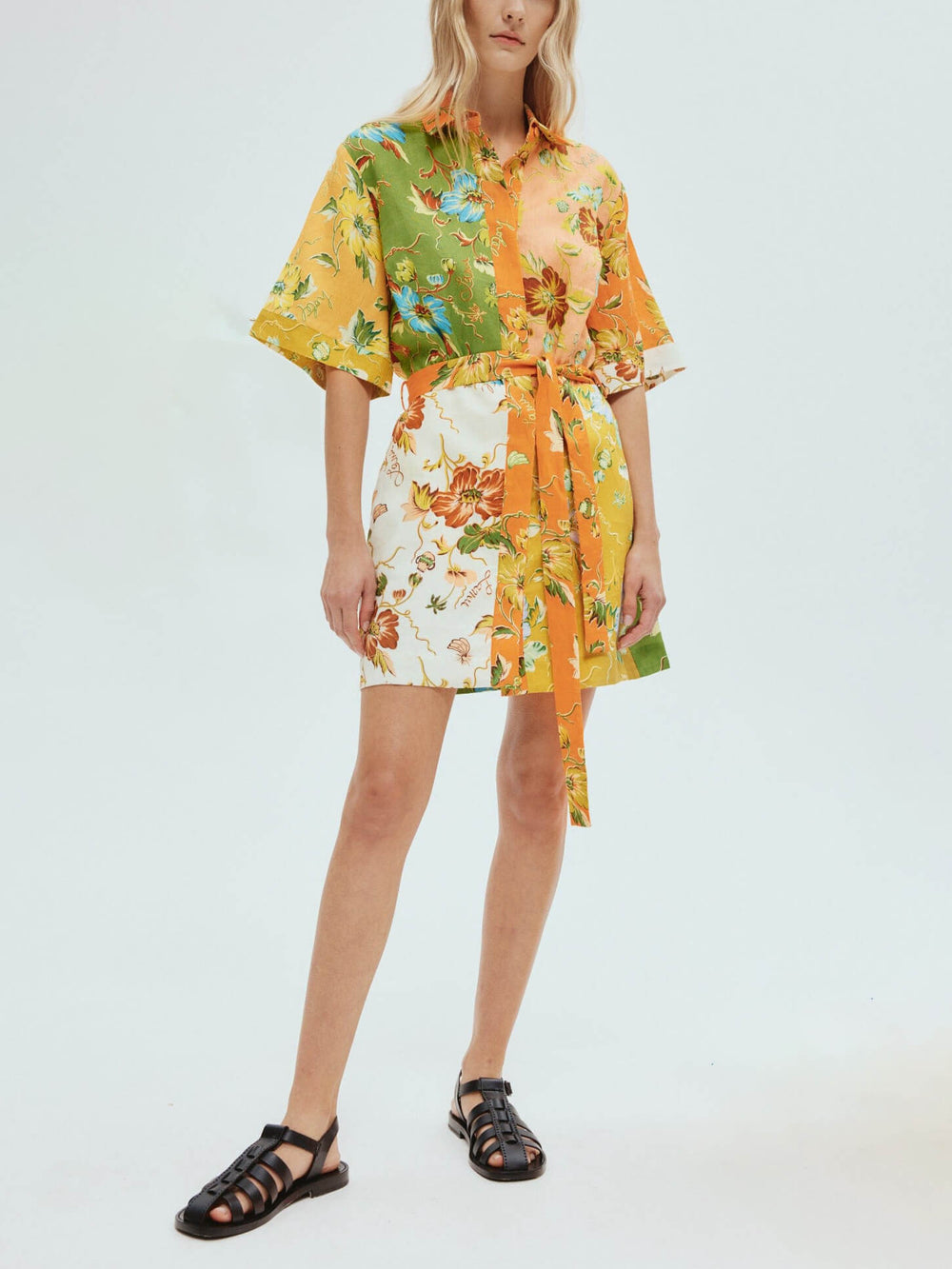 Unique contrasting floral print mini dress Mssaz Desses