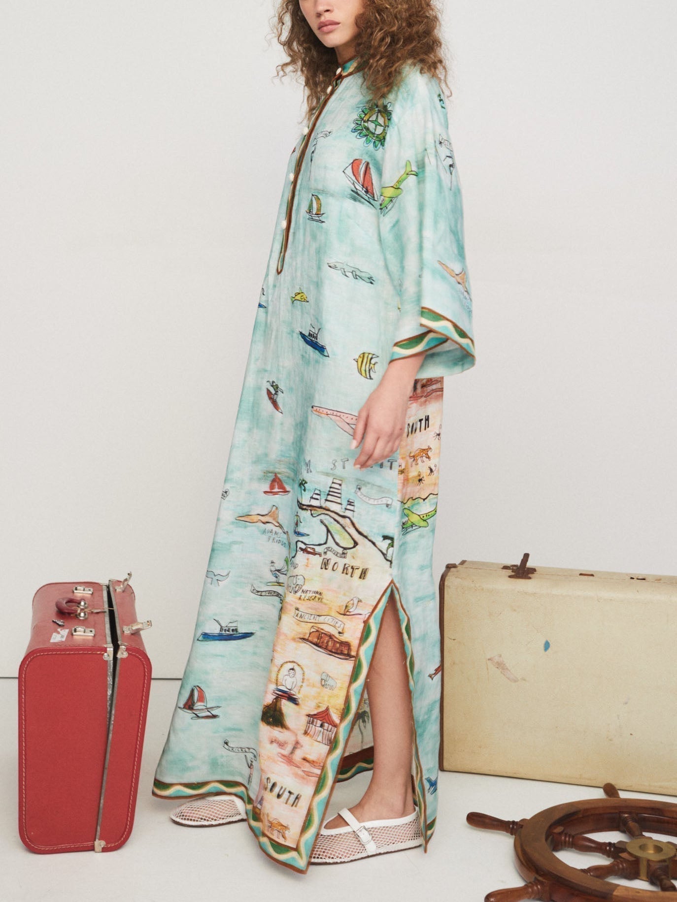 Modern Satin Art Island Print Slit Maxi Dress Mssaz Desses