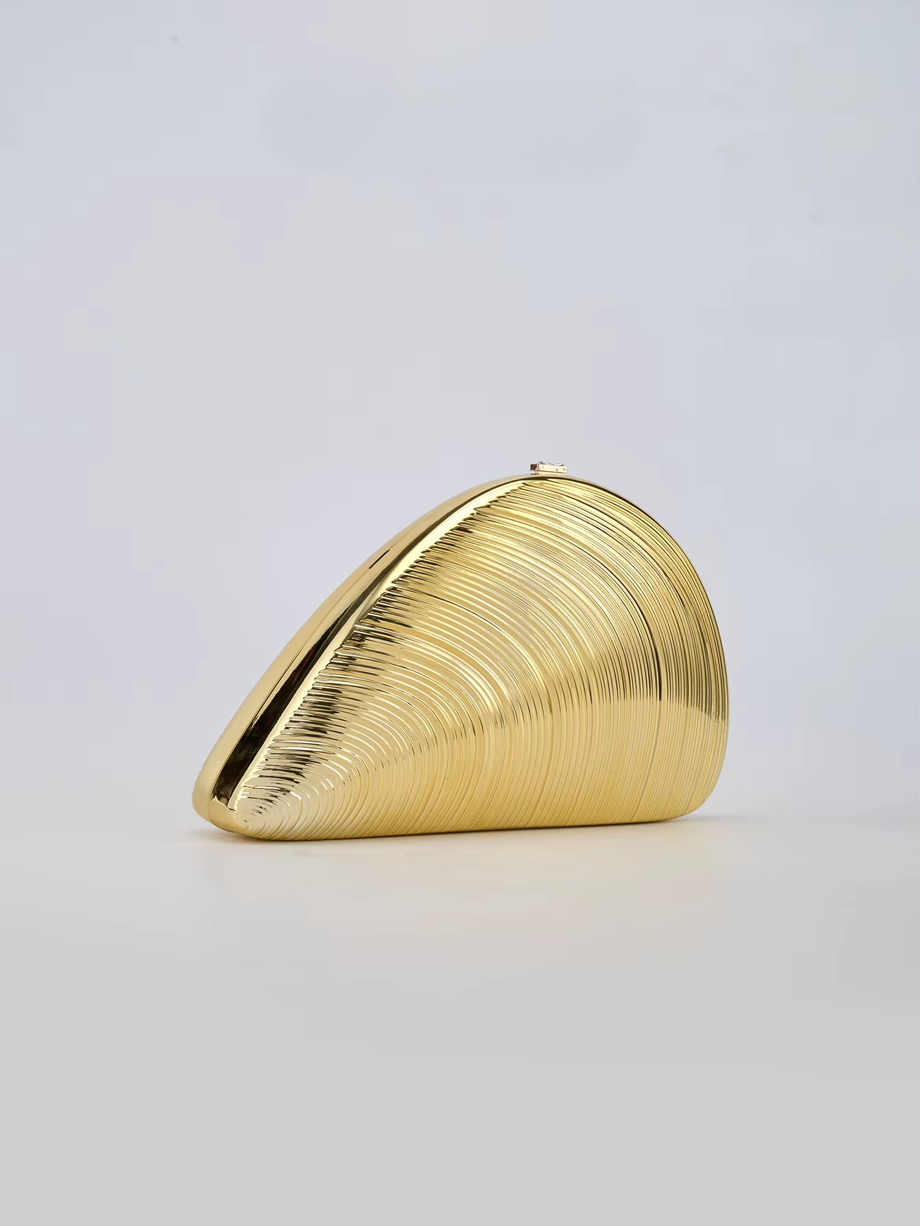 Acrylic Heavy-Duty Metal Shell Mussel Shell Handbag Mssza