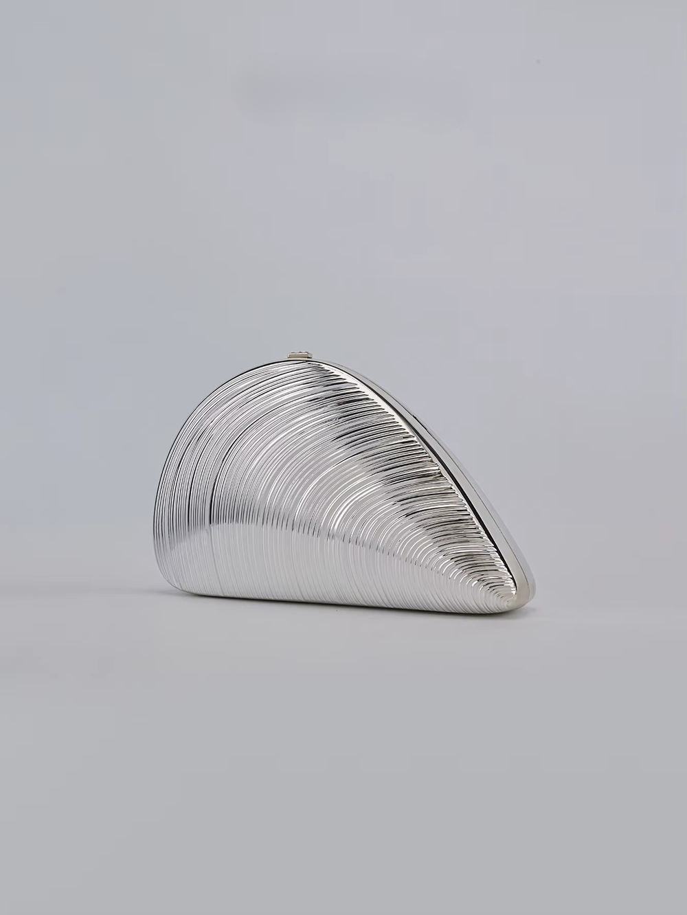 Acrylic Heavy-Duty Metal Shell Mussel Shell Handbag Mssza