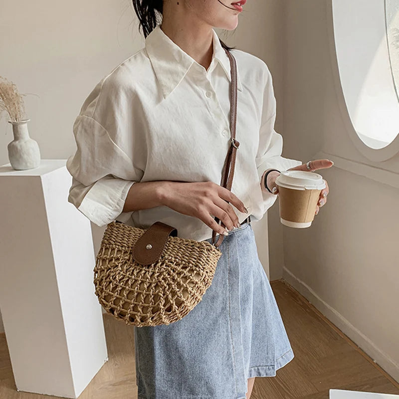 Bohemian Half Moon Shape Hollow Out Straw Rattan Handmade Messenger Travel Beach Crossbody Bags Mssza
