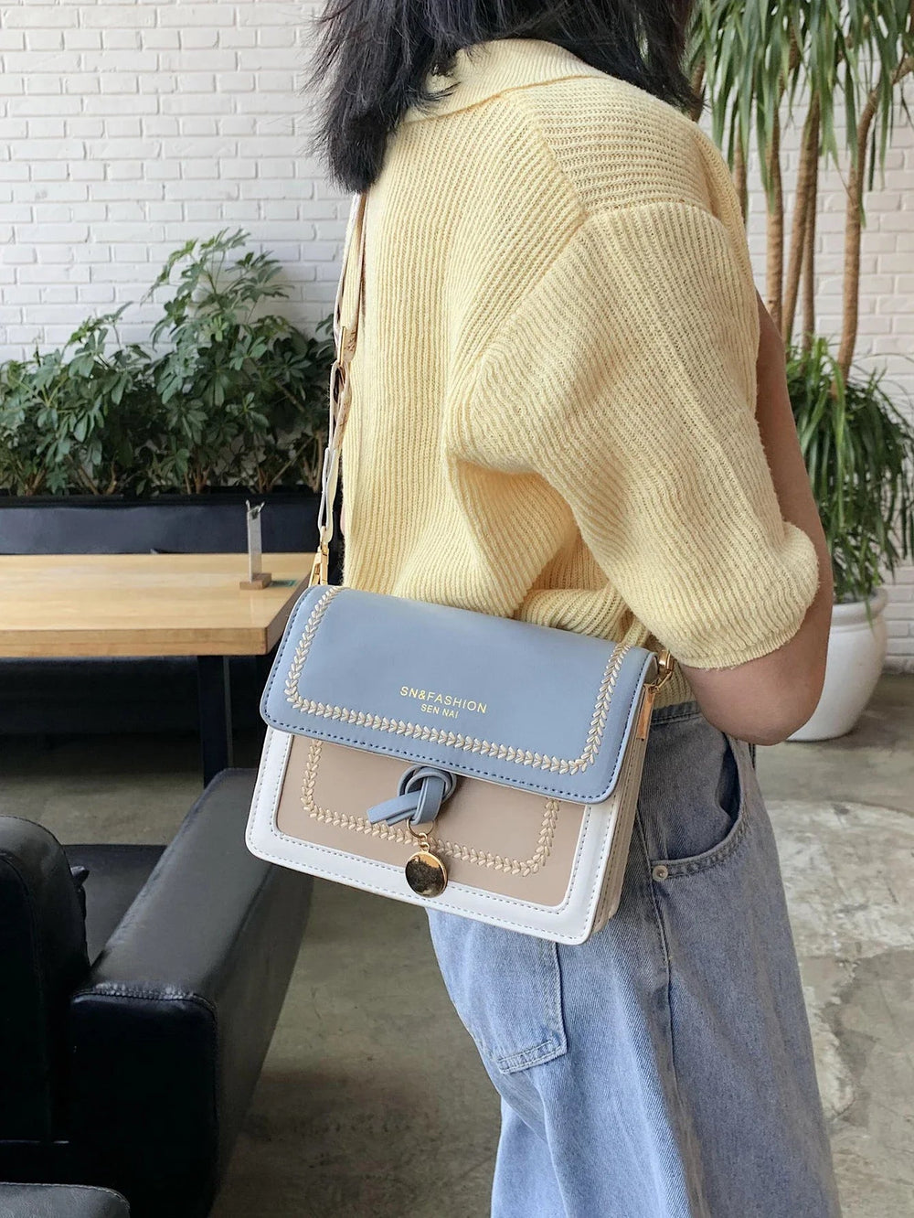 Casual Contrasting Color Small Square With Wide Shoulder Strap Versatile Crossbody Bag Mssza