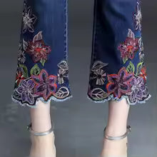 Casual Cropped Denim Trousers Embroidery Flowers Flare Jeans Mssza