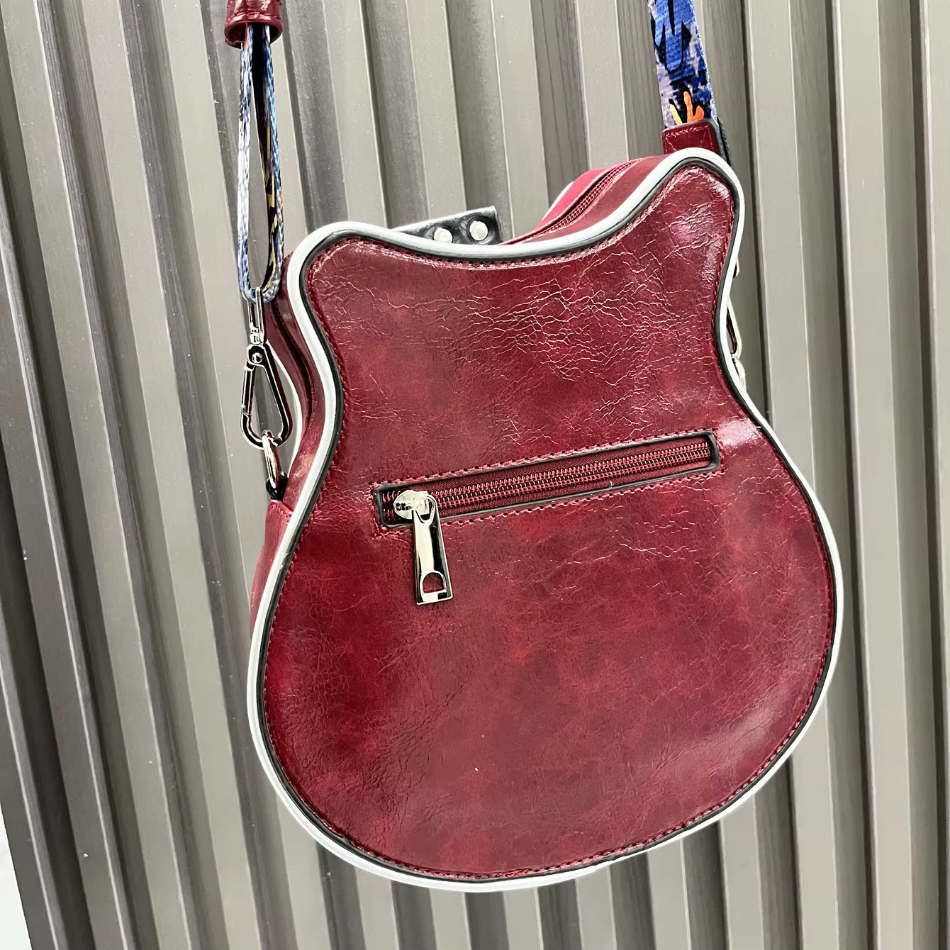 Casual Guitar Shape Handmade Crossbody Shoulder Bag Mssza