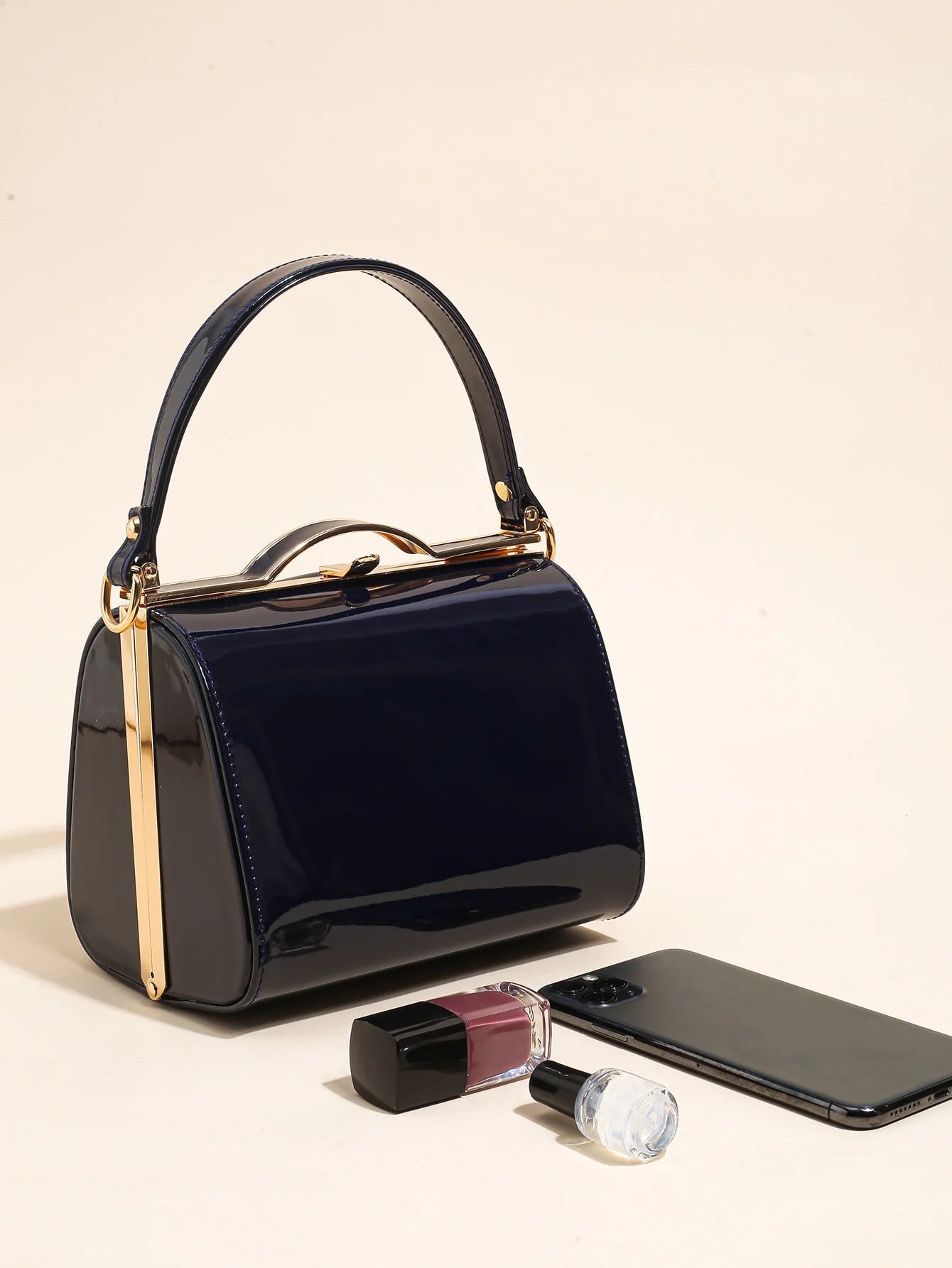 Casual Highlight Cute Simple Patent Pearlescent Leather Handheld Hard Shell Clip Dinner Bag Mssza
