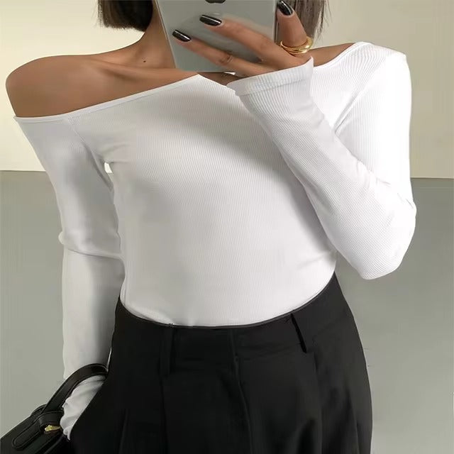 Casual Hollow Out Collar Off-shoulder Long-sleeved Slim Fit Crop Top Mssza
