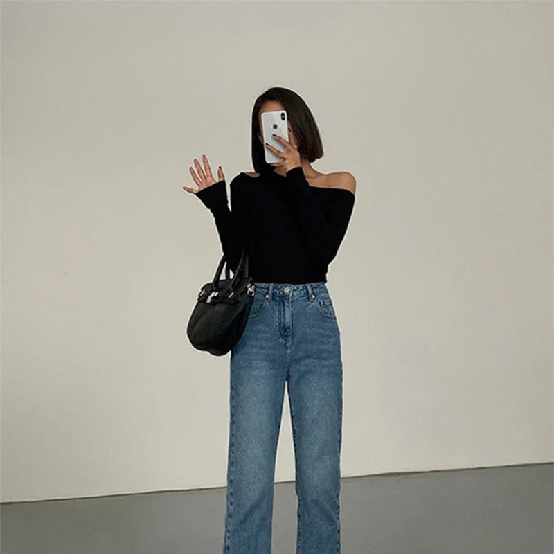 Casual Hollow Out Collar Off-shoulder Long-sleeved Slim Fit Crop Top Mssza
