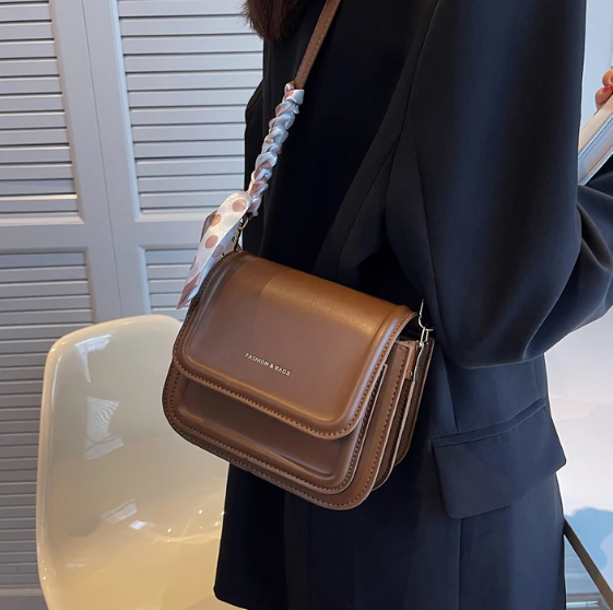 Casual Letter Leather Underarm Bag Small Square Satchel Shoulder Crossbody Bag Mssza
