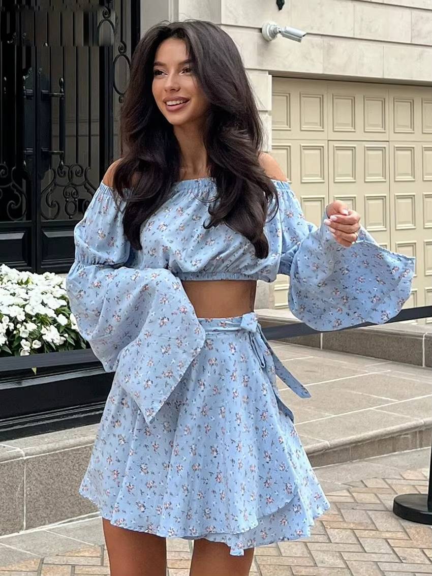Casual Loose Printed Long Sleeve Crop Top With High Waist Mini Skirt  2 Piece Set Mssza