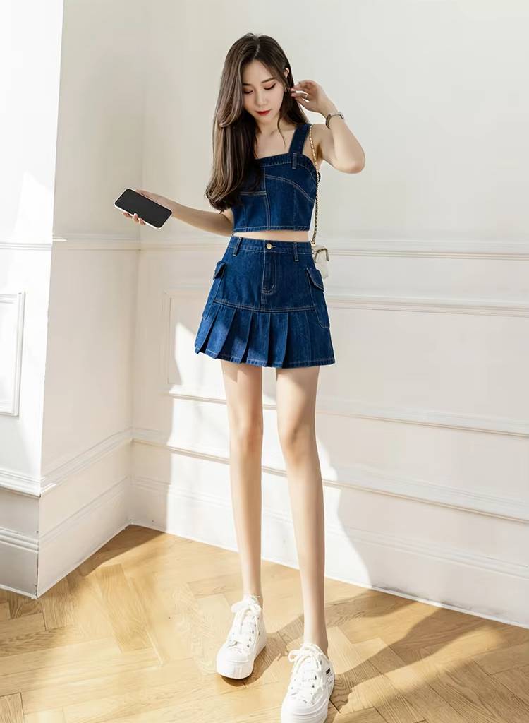 Casual Matching Crop Top And Mini Pleated Skirt Two Piece Outfit Mssza