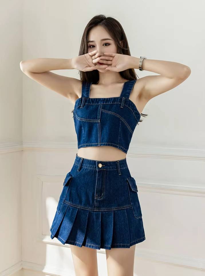 Casual Matching Crop Top And Mini Pleated Skirt Two Piece Outfit Mssza