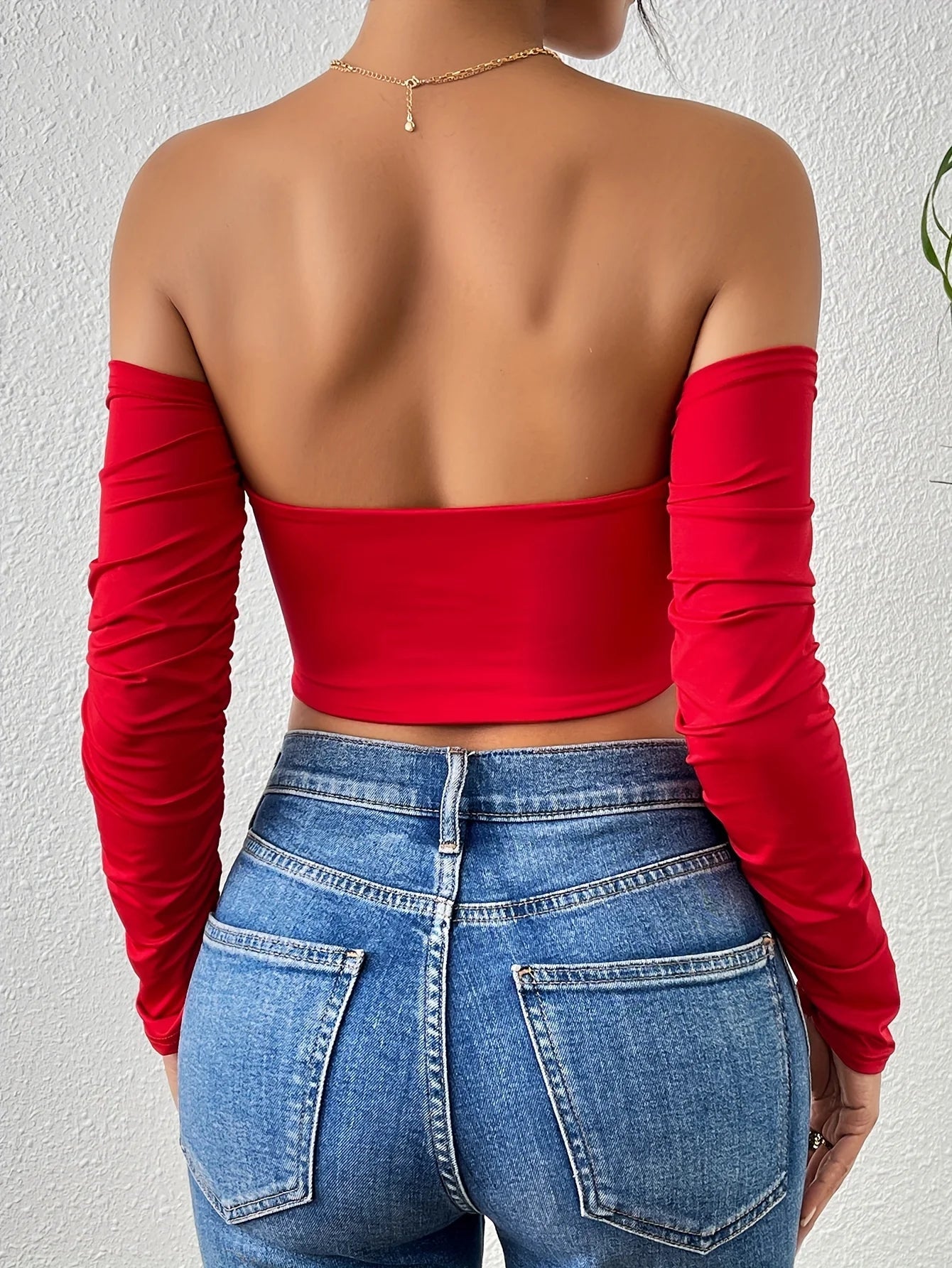Casual Off Shoulder Long Sleeve Front Flattering Fit Ruched Crop T-Shirt Mssza