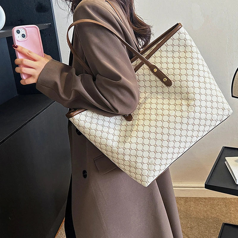 Casual PU Leather Large Capacity Shoulder Bag Mssza