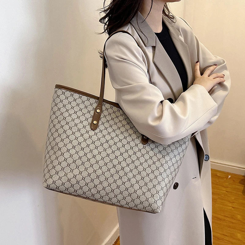 Casual PU Leather Large Capacity Shoulder Bag Mssza