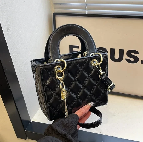 Casual PU Leather Simple Design High Quality Fashionable Versatile Crossbody Shoulder Bag Mssza