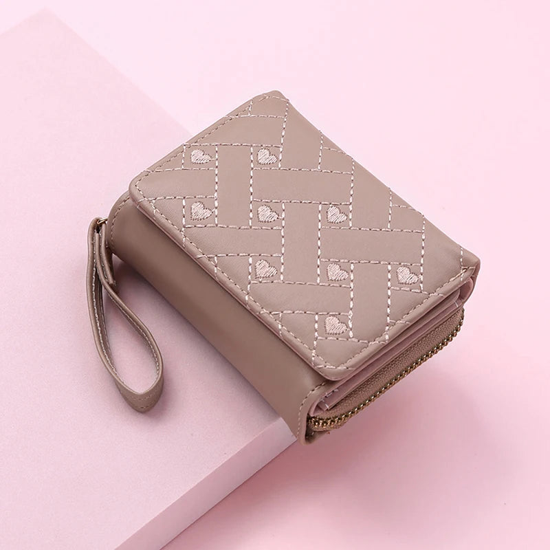 Casual PU Multi Objects Pocket Short Embroidered Love Pattern Wallet Tri Fold Card Bag Mssza