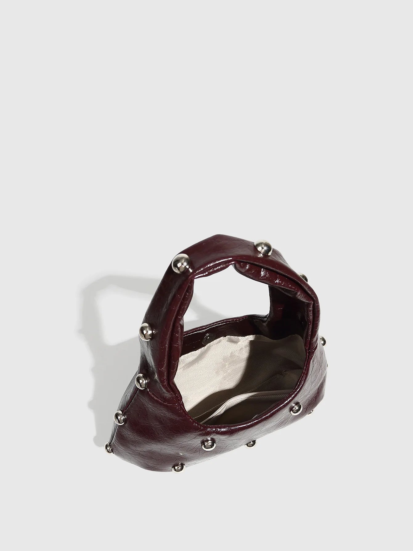 Casual Rivet Soft PU Leather Designer Hobos Half Moon Underarm Bags Mssza