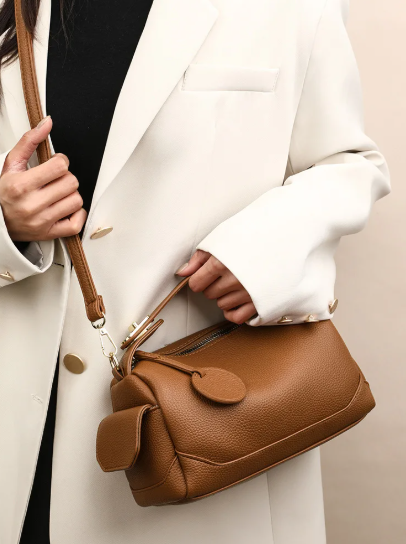 Casual Soft Genuine Leather Large Capacity Pillow Portable Shoulder Crossbody Bag Mssza