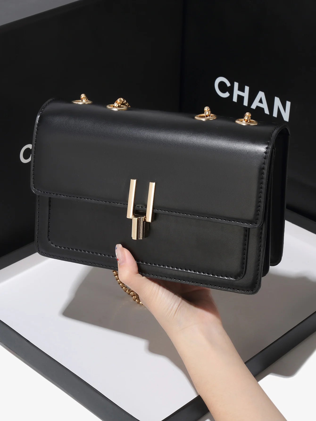Casual Synthetic Leather Square Appliques Belt Decoration Flip Cover Handbag Crossbody Bag Mssza