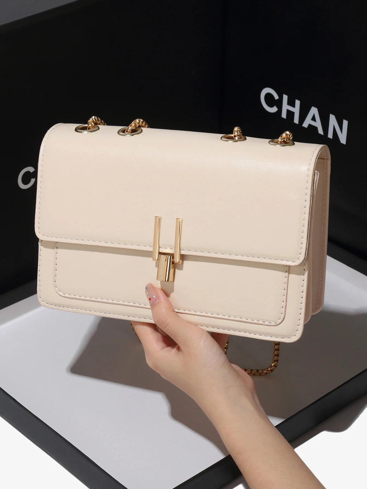 Casual Synthetic Leather Square Appliques Belt Decoration Flip Cover Handbag Crossbody Bag Mssza
