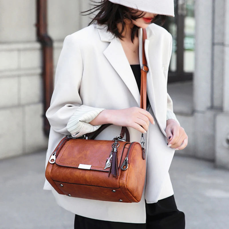 Casual Tassel Decor Large Capacity Zipper With Removable Strap Boston Shoulder Crossbody Bag Mssza