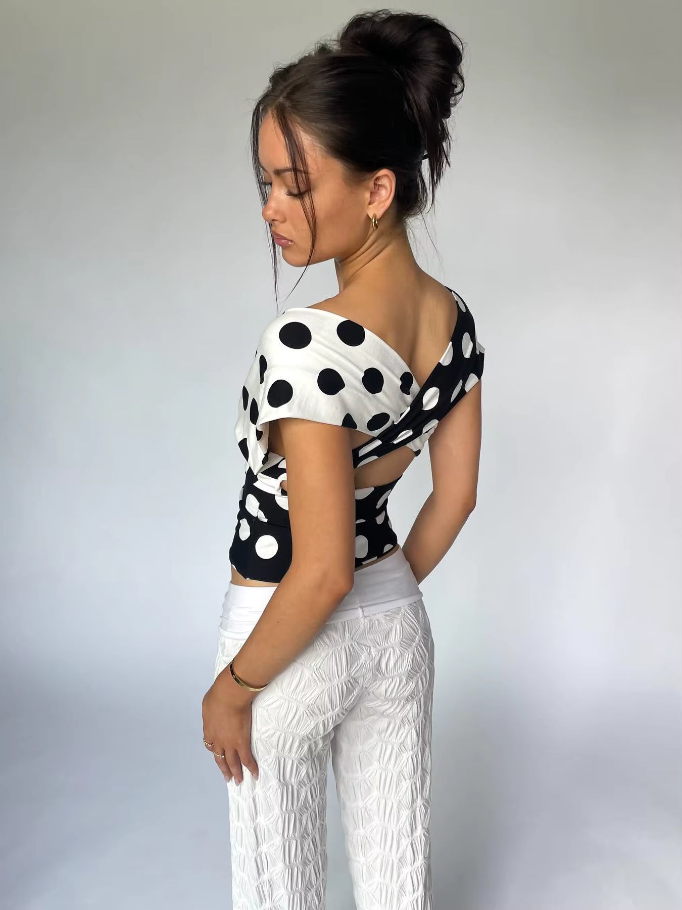 Casual V Neck Contrast Polka Dot Cross Scarf Vest Short Top Mssza
