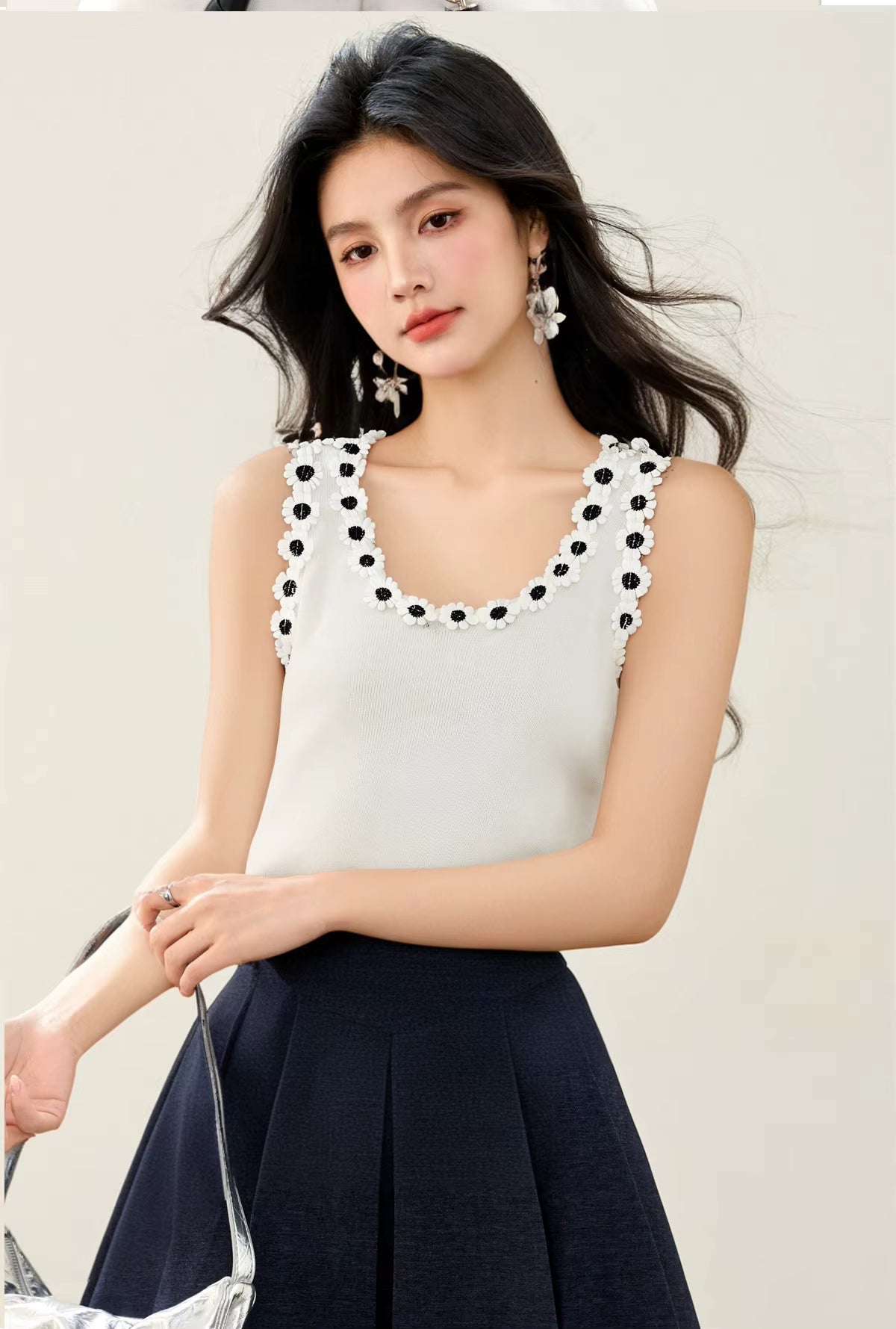 Casual sleeveless Pullover Patchwork O-Neck Dimensional Flowers Tops Mssza