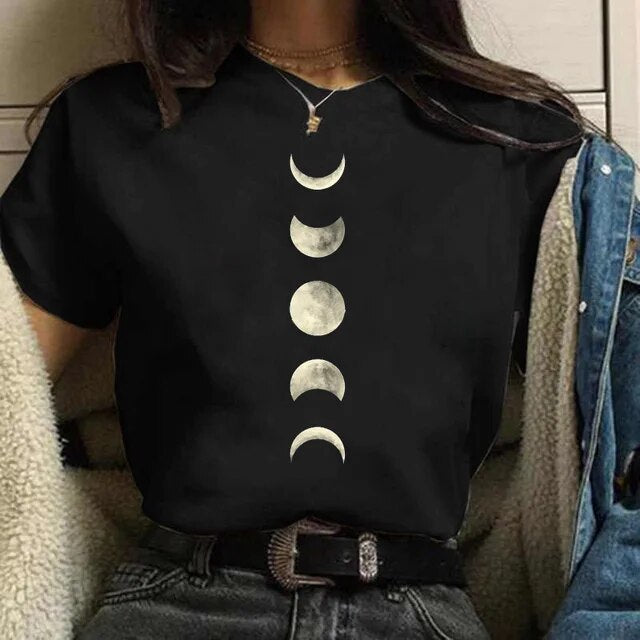 Chic Moon Space Graphic Tee for Women â€?Casual Summer-Wear Mssza