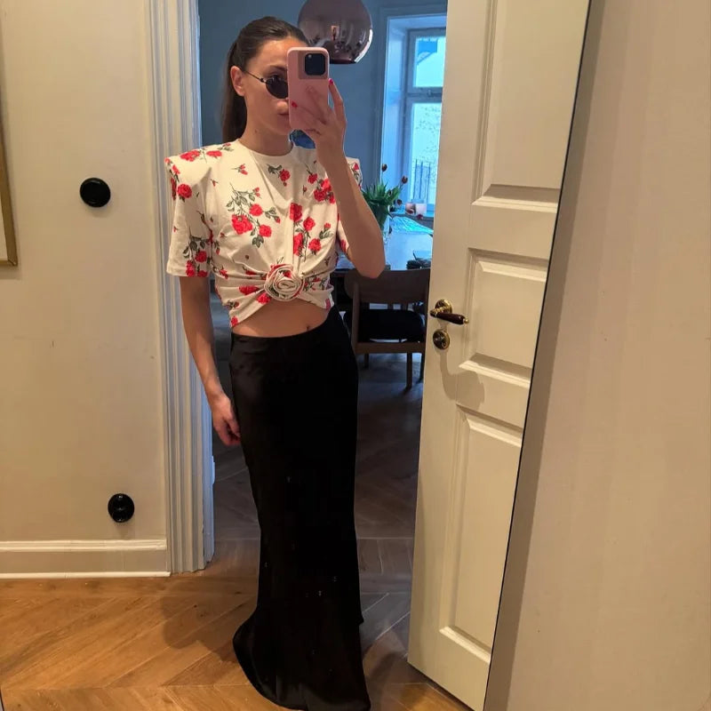 Chic Short-sleeved 3d Flowery Waist-leaked Round Neck Shoulder Loose T-shirt Mssza