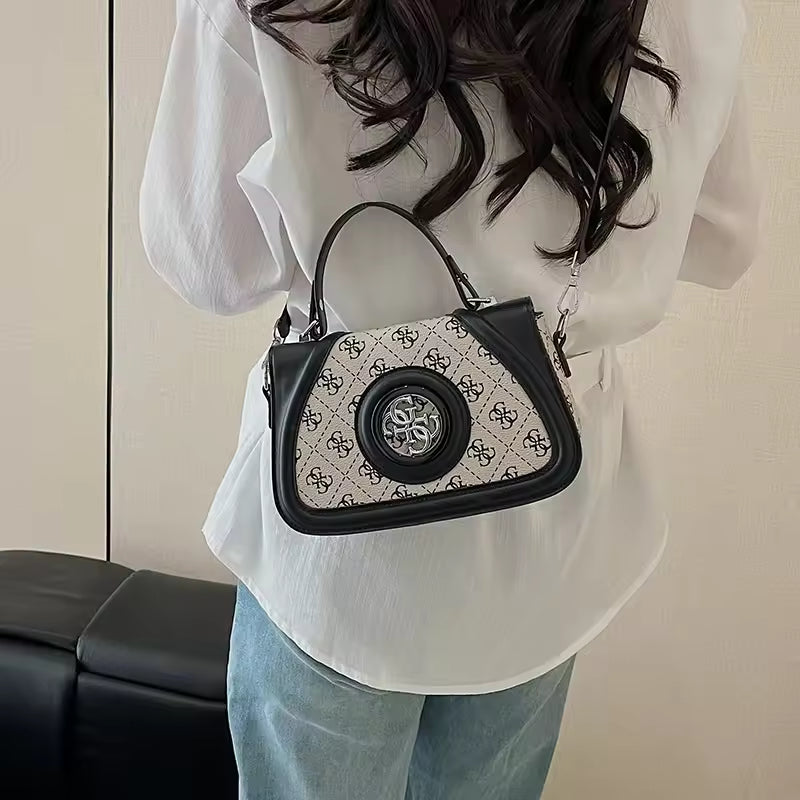 Vintage Minimalist Designer Leather Large Capacity Crossbody Bag Mssza