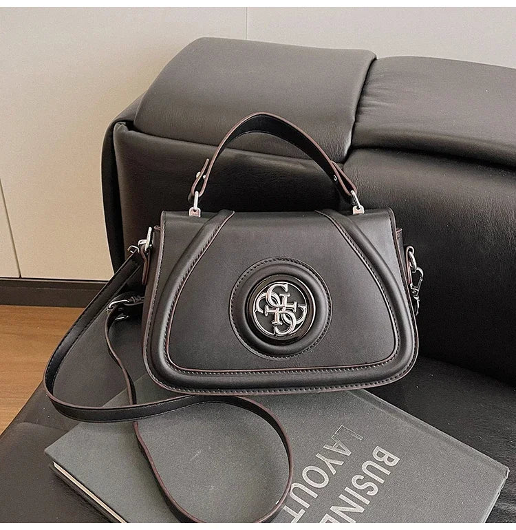 Minimalist Vintage Designer Leather Large Capacity Crossbody Bag Mssza