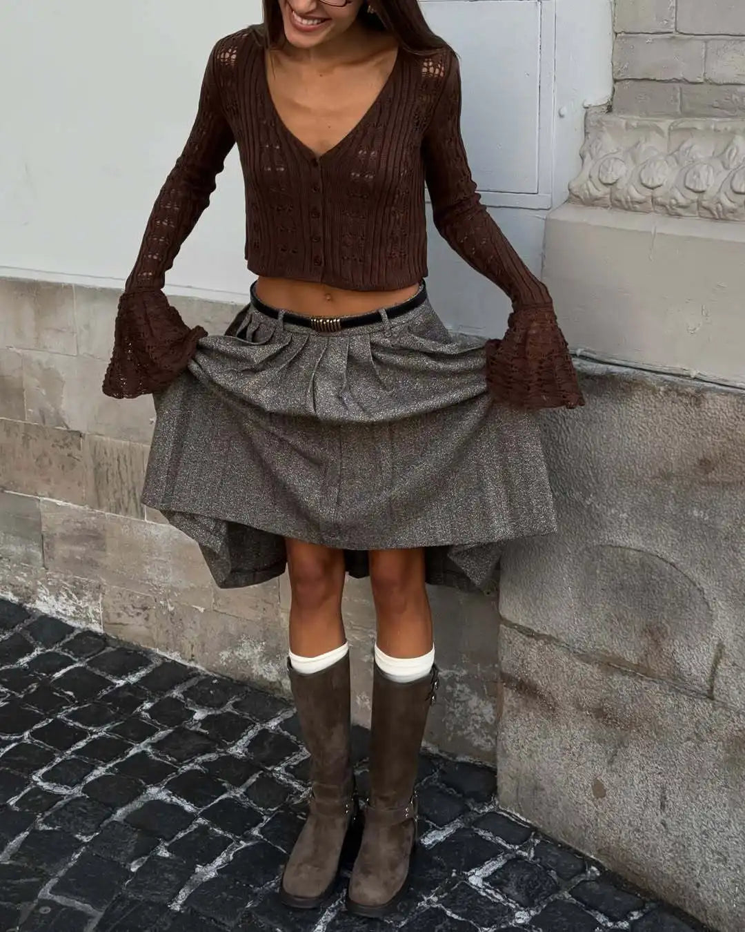Classic Knitted Solid V-Neck Hollow Out Short Knitted Loose Crop Top Mssza