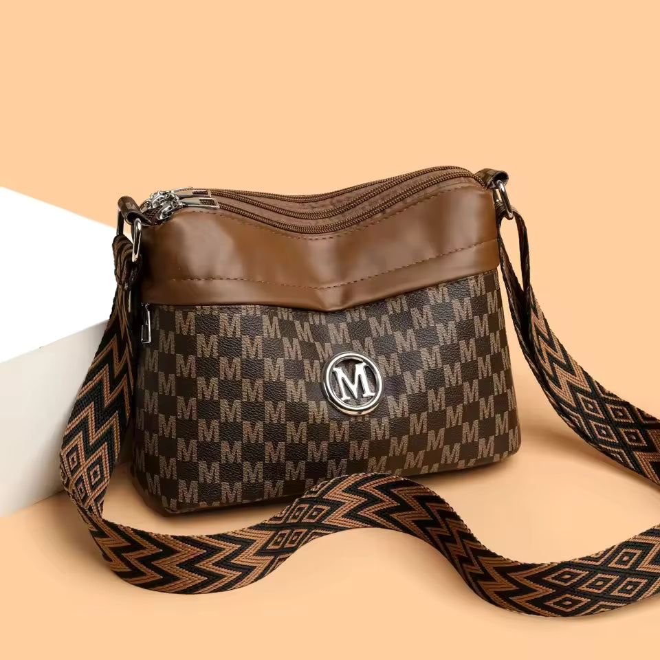 Classic Printed Letter Patchwork Design Stylish Three Layer Zipper Leather Work Outdoor Shoulder Crossbody Bag Mssza