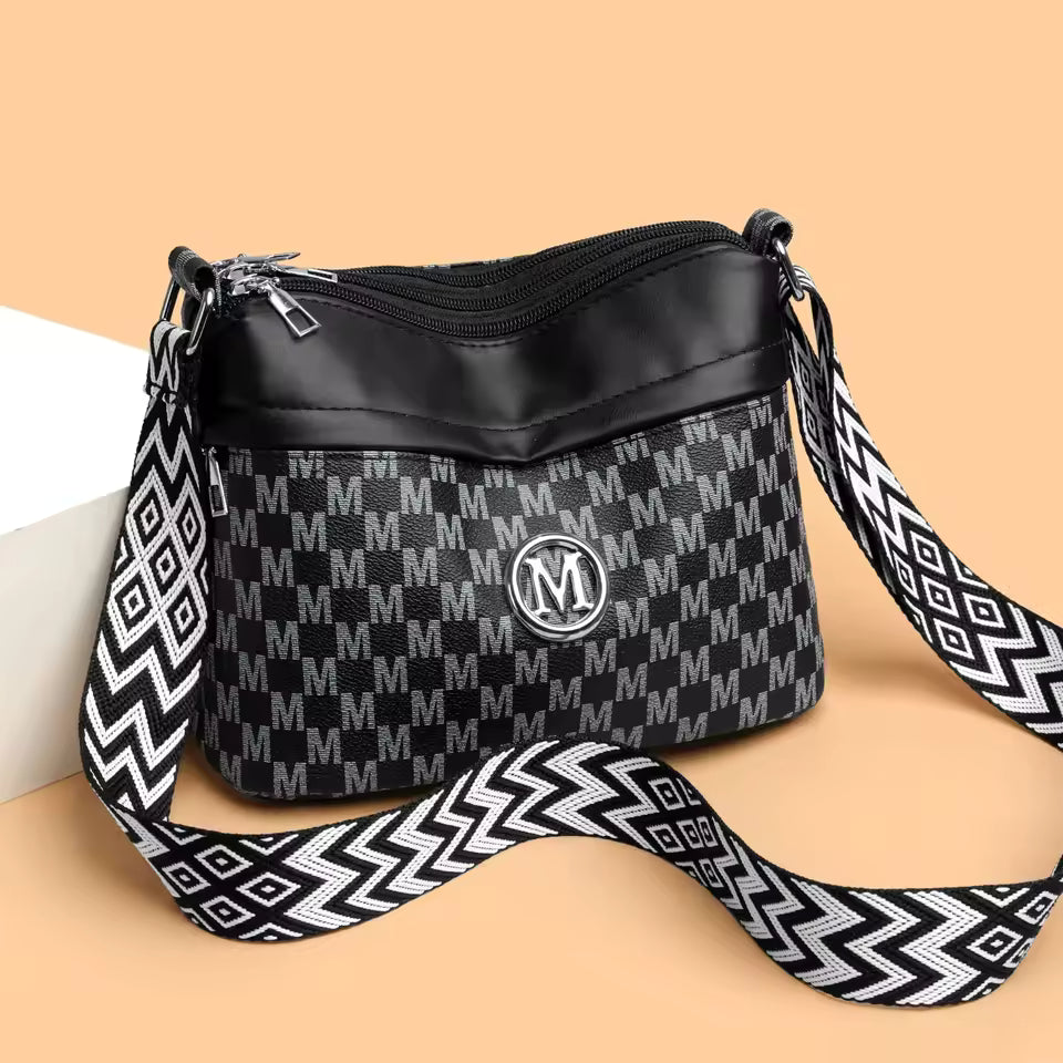 Classic Printed Letter Patchwork Design Stylish Three Layer Zipper Leather Work Outdoor Shoulder Crossbody Bag Mssza