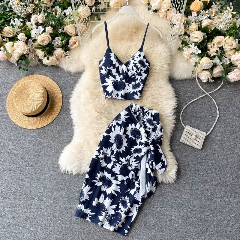 Designer Flower Set Strap Short Tops + High Waist Slim Split Skirt Mssza