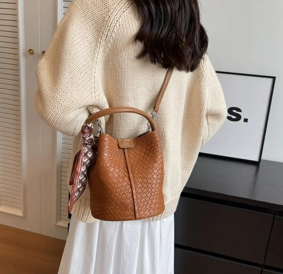 Elegant Bucket Stylish Solid Color Woven Effect Handbag Shoulder Bucket Bag Mssza