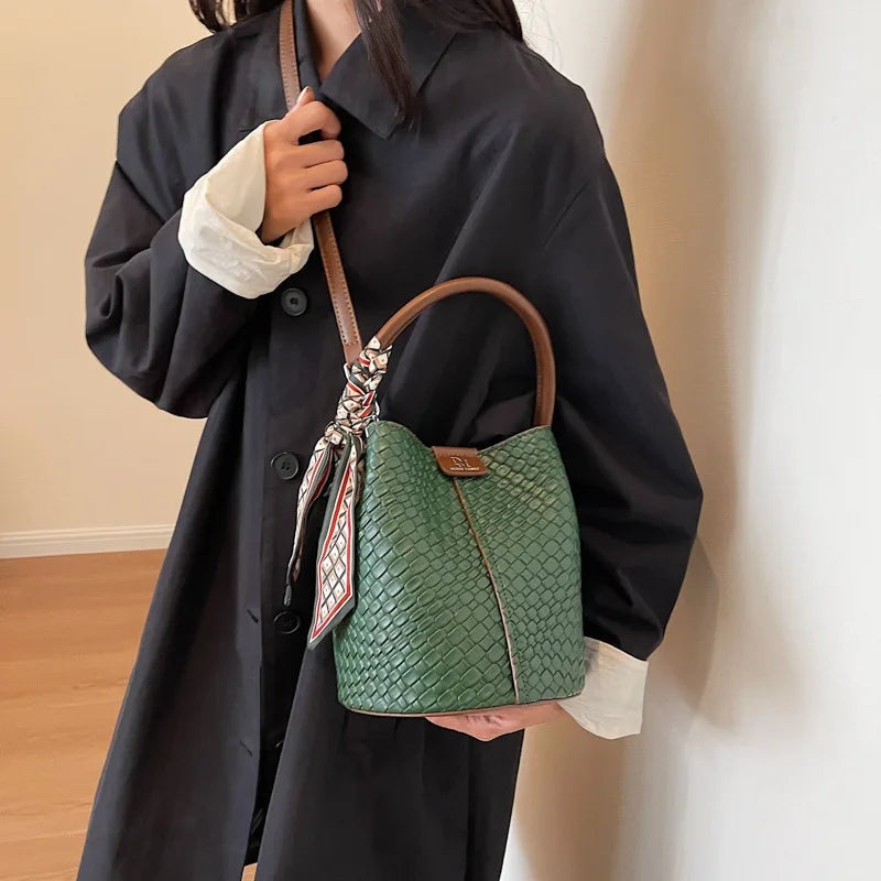 Elegant Bucket Stylish Solid Color Woven Effect Handbag Shoulder Bucket Bag Mssza