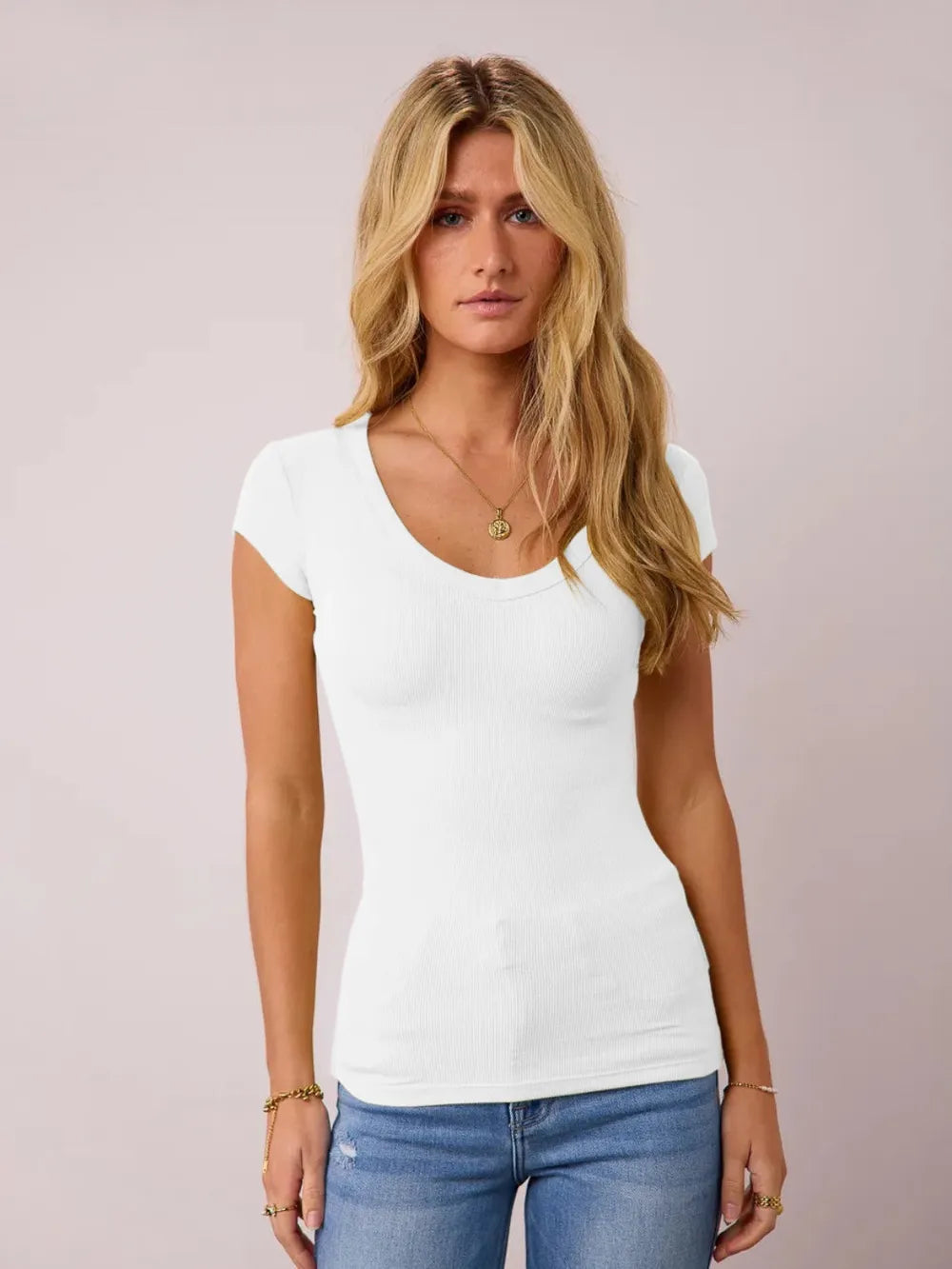 Elegant Club And Party Top Scoop Neck Cap Sleeve T-Shirt Mssza