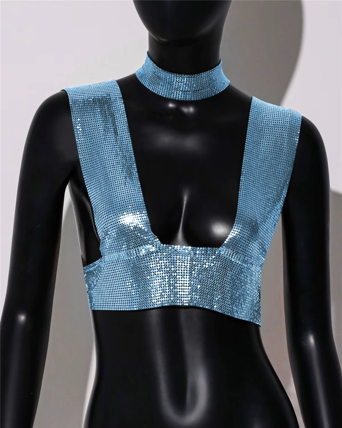 Elegant Metal Sequins Backless Deep V Neck Sleeveless Crop Tops Mssza