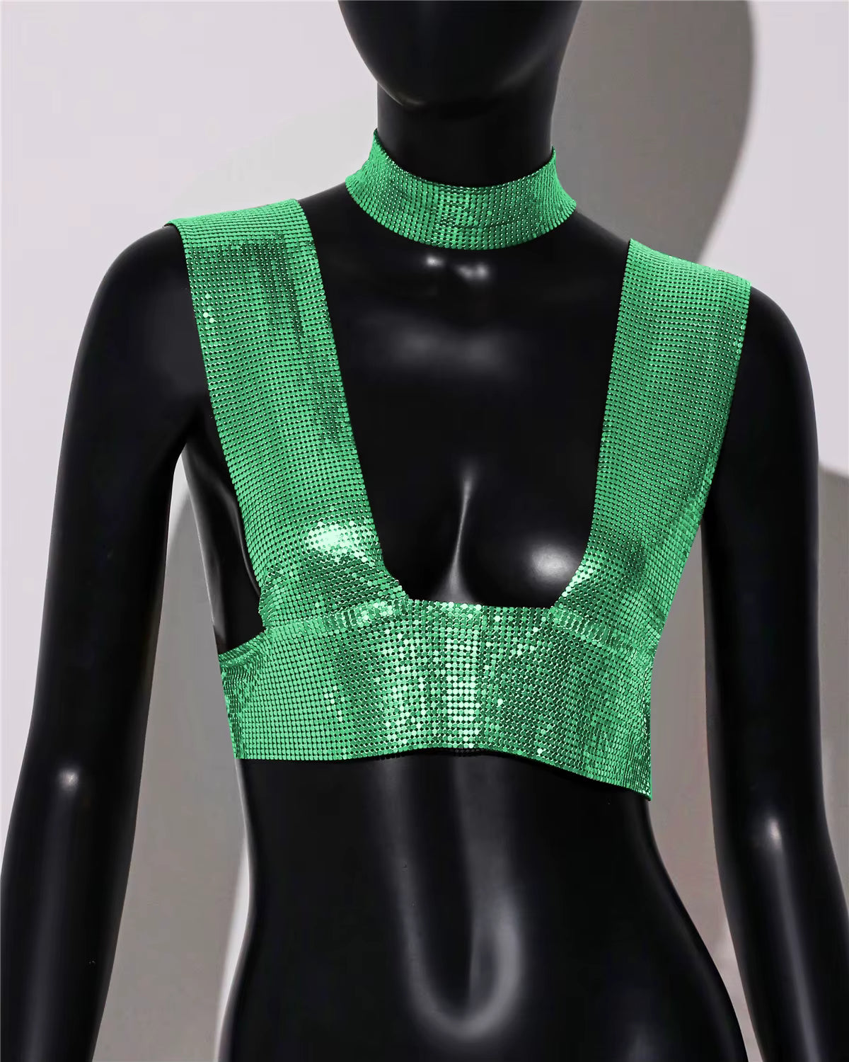 Elegant Metal Sequins Backless Deep V Neck Sleeveless Crop Tops Mssza