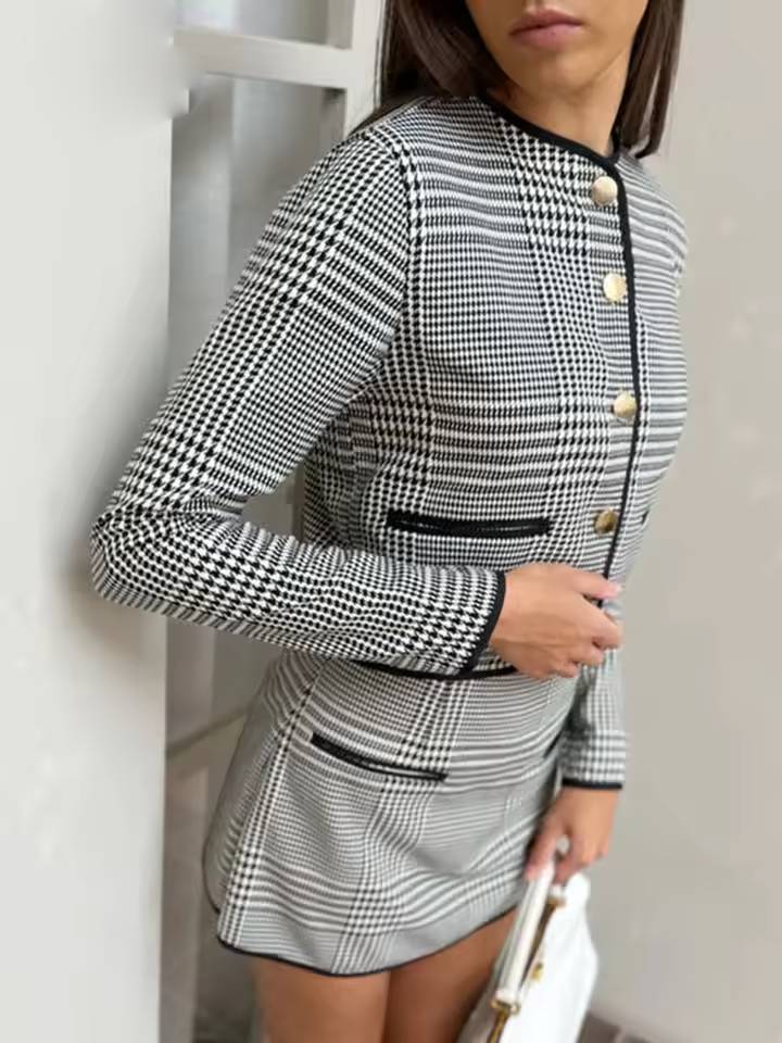 Elegant O-Neck Button Shirts And High Waist Pockets Mini Skirts 2 Piece Set Mssza