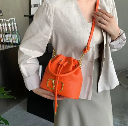 Exquisite Solid Color With Letter Embroidery Minimalist Large Capacity Shoulder Tote Handbags Mssza