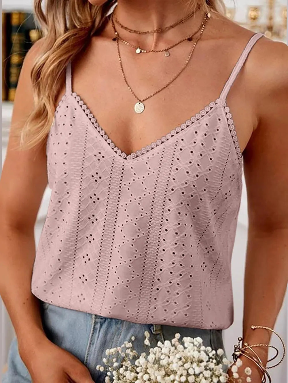 Stylish Sleeveless Eyelet Lace Detail V-Neck Beach Outdoor Camis Mssza